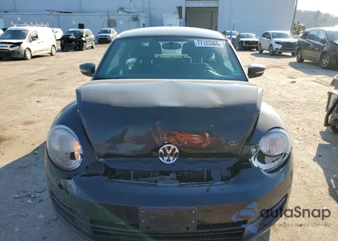 2013 Volkswagen Beetle z USA, uszkodzony, nr VIN 3VWHP7AT5DM673740